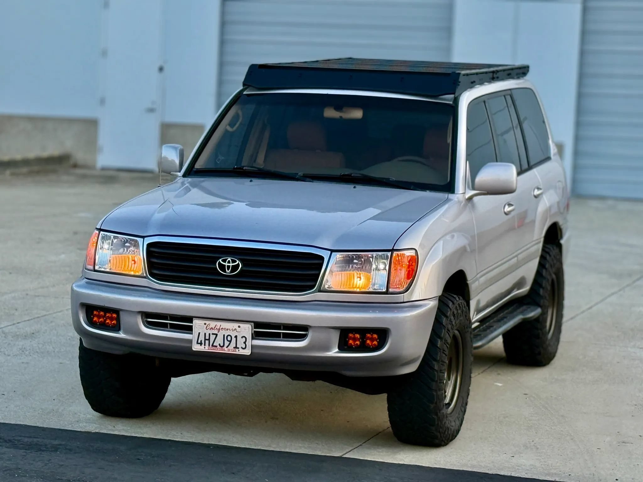 Used 2000 Toyota Land Cruiser AWD/4WD image 10