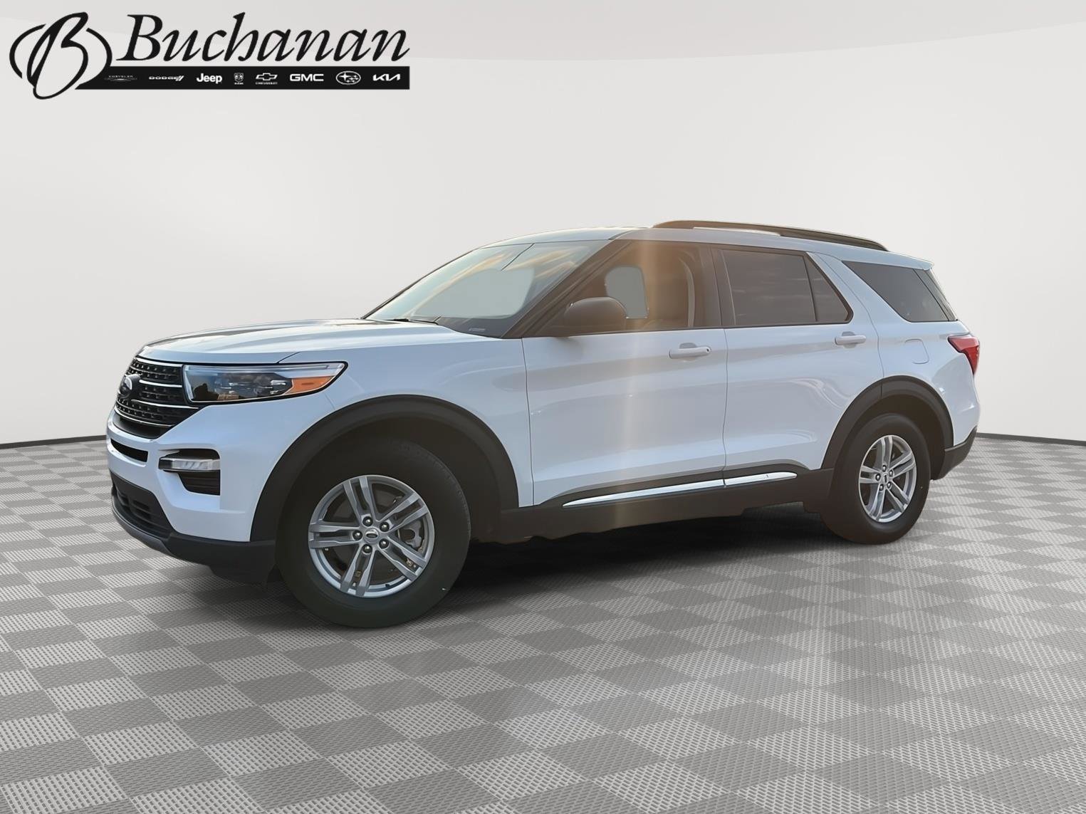 Used 2024 Ford Explorer XLT w/ Equipment Group 202A image 1