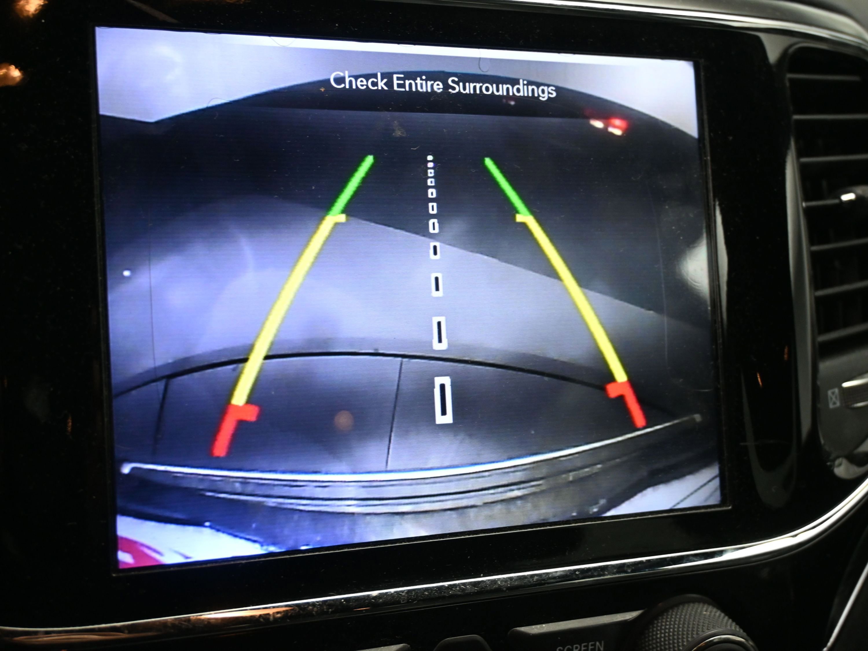 Used 2020 Jeep Grand Cherokee Limited w/ Luxury Group II image 13