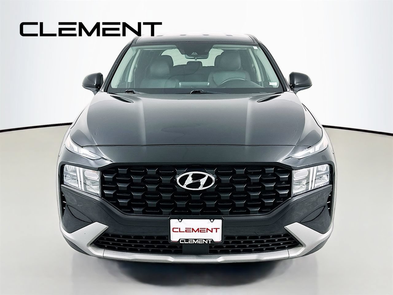 Used 2022 Hyundai Santa Fe SE FWD image 3