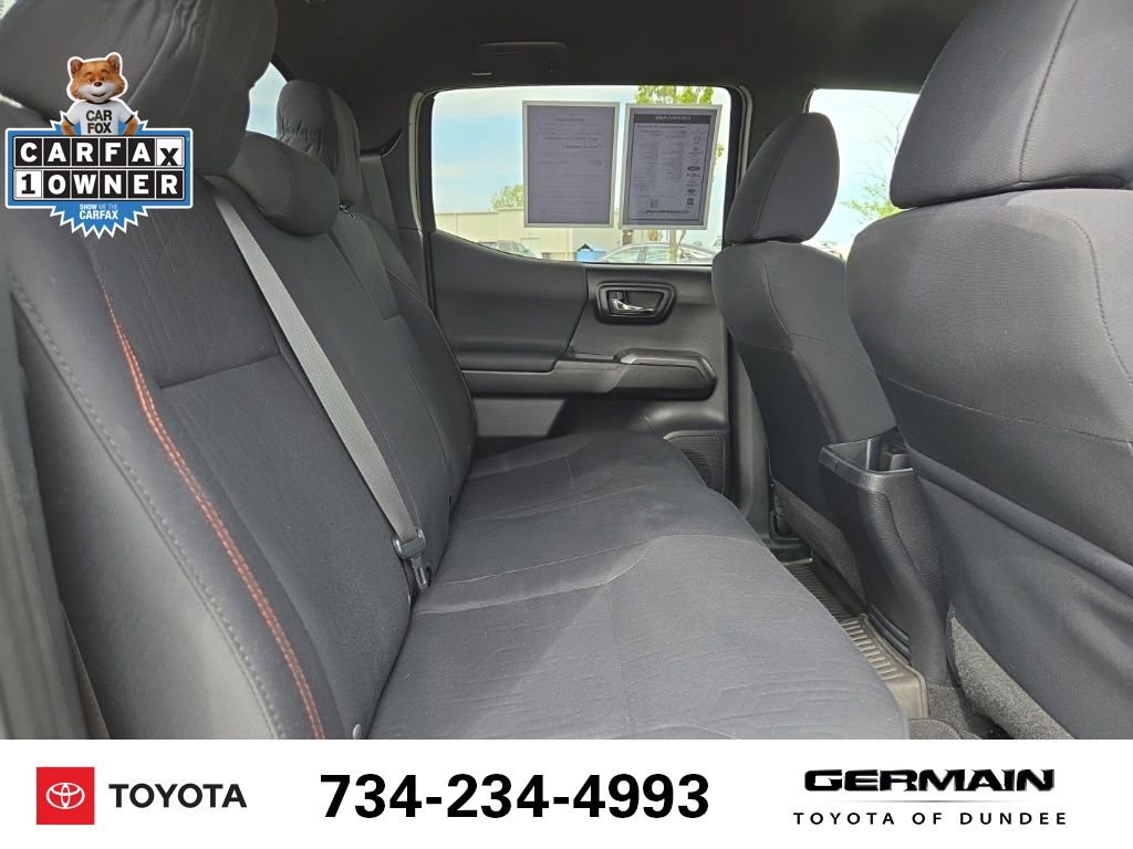 Used 2020 Toyota Tacoma TRD Off-Road AWD/4WD image 18