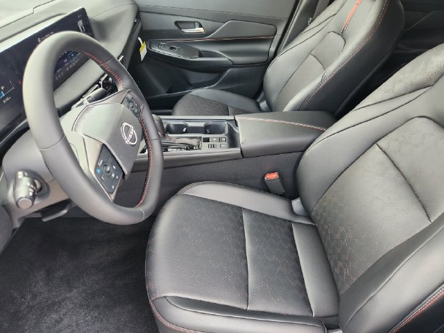 New 2027 Nissan Sentra SR w/ SR Premium Package FWD image 12