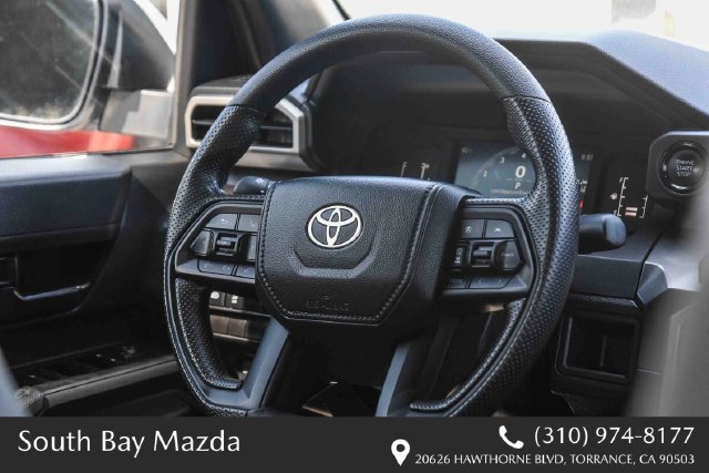 Used 2025 Toyota Tacoma SR5 AWD/4WD image 15