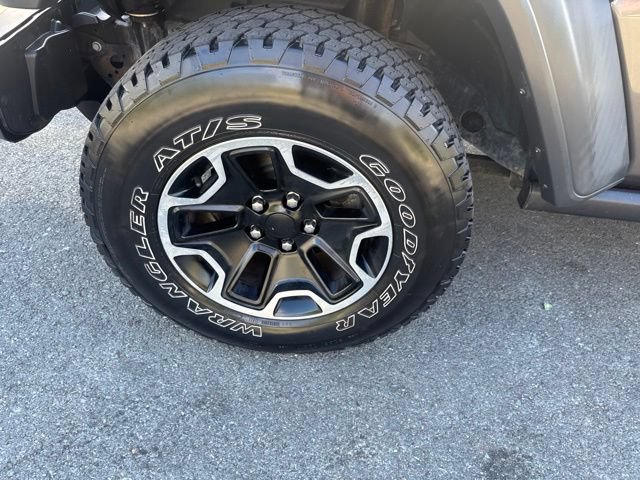 Used 2018 Jeep Wrangler Unlimited Sport S AWD/4WD image 12