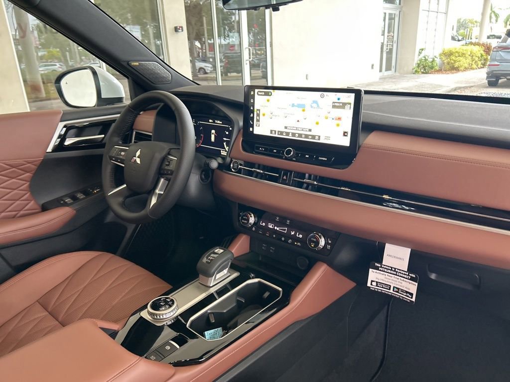 New 2026 Mitsubishi Outlander SEL image 23