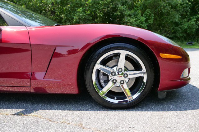 Used 2007 Chevrolet Corvette Convertible w/ Preferred Equipment Group RWD image 38