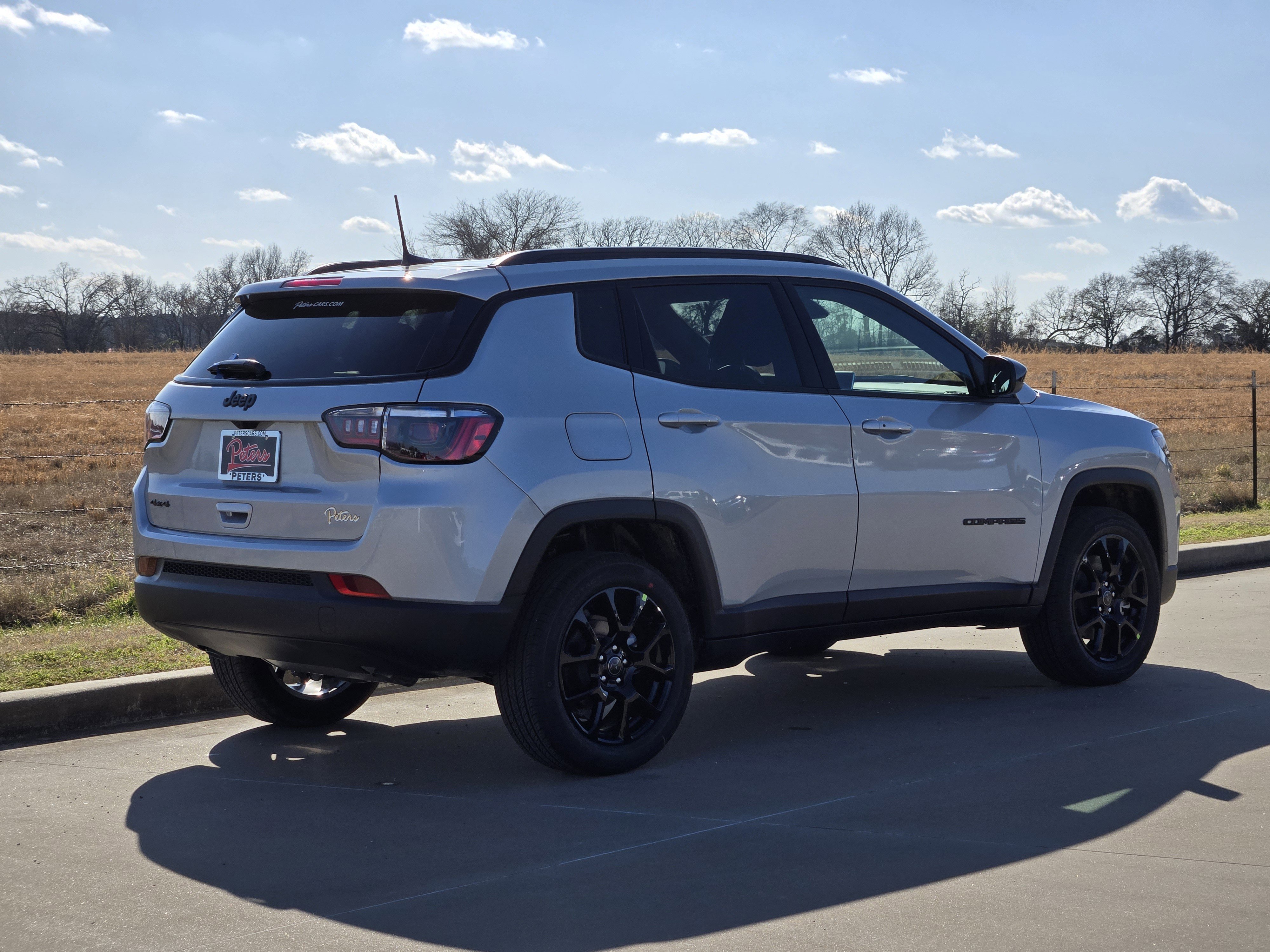 New 2026 Jeep Compass Latitude image 3