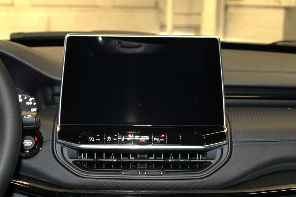 New 2026 Jeep Compass Limited image 13