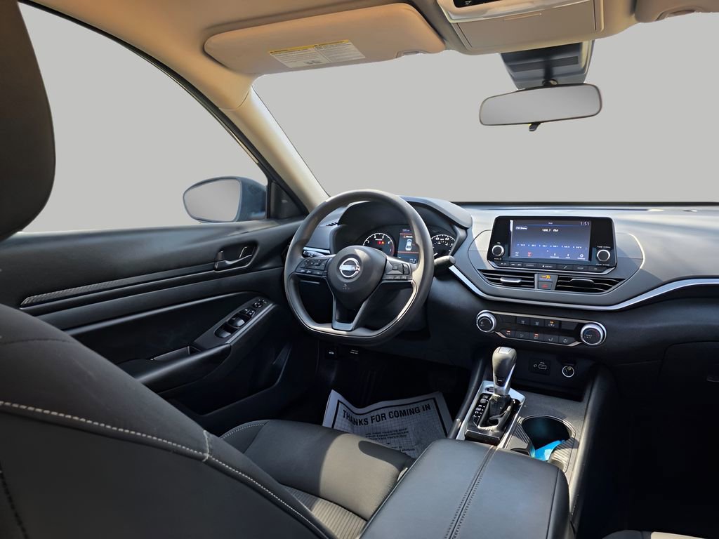 Used 2024 Nissan Altima 2.5 S image 7