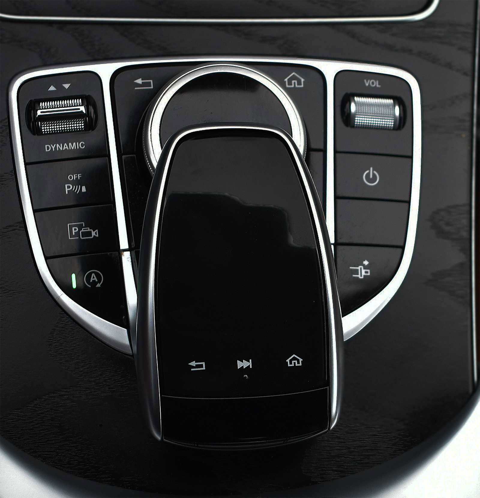 Used 2023 Mercedes-Benz C 300 4MATIC Cabriolet image 29