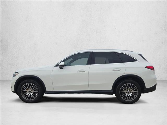 Certified 2026 Mercedes-Benz GLC 300 image 9