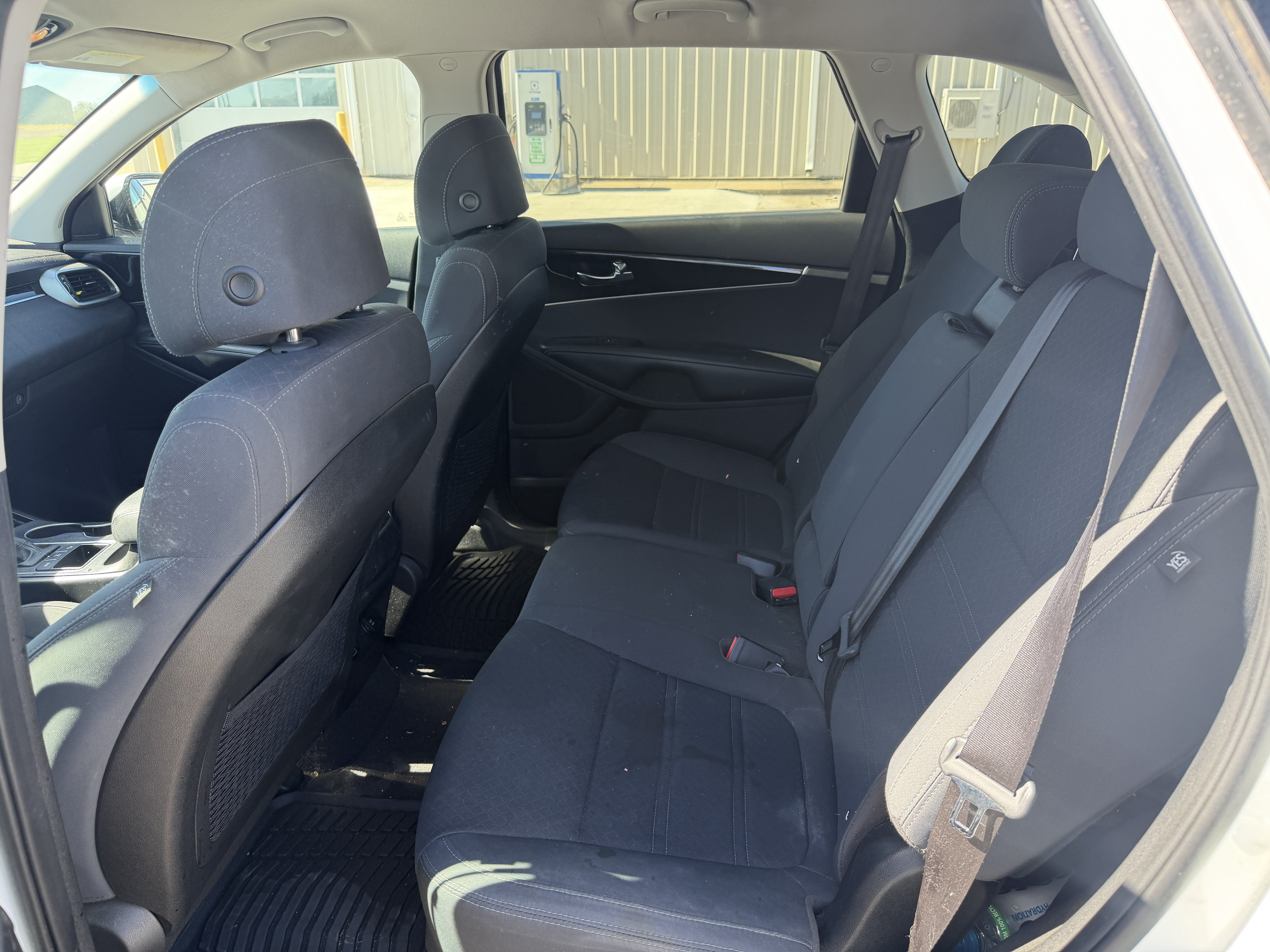Used 2017 Kia Sorento AWD w/ LX Convenience Package image 12