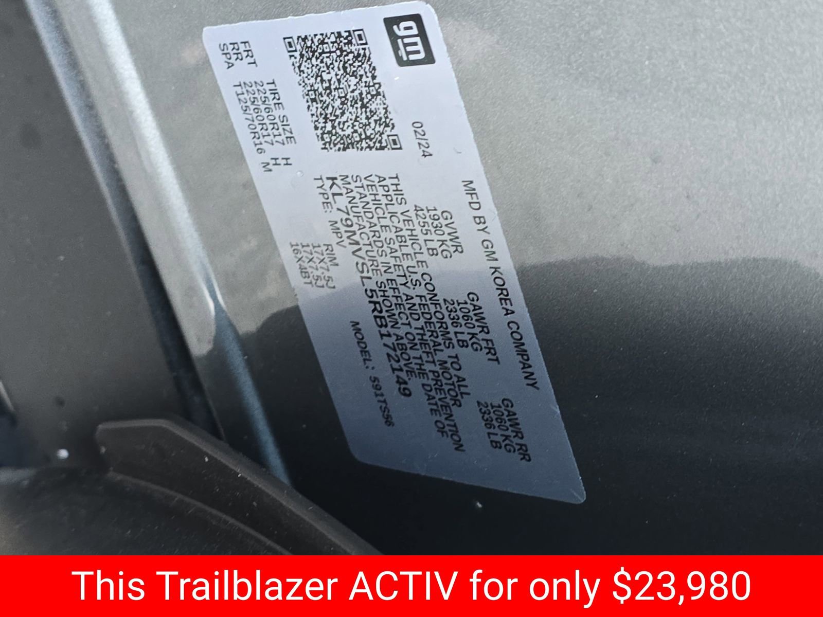 Used 2024 Chevrolet TrailBlazer ACTIV w/ Driver Confidence Package image 39