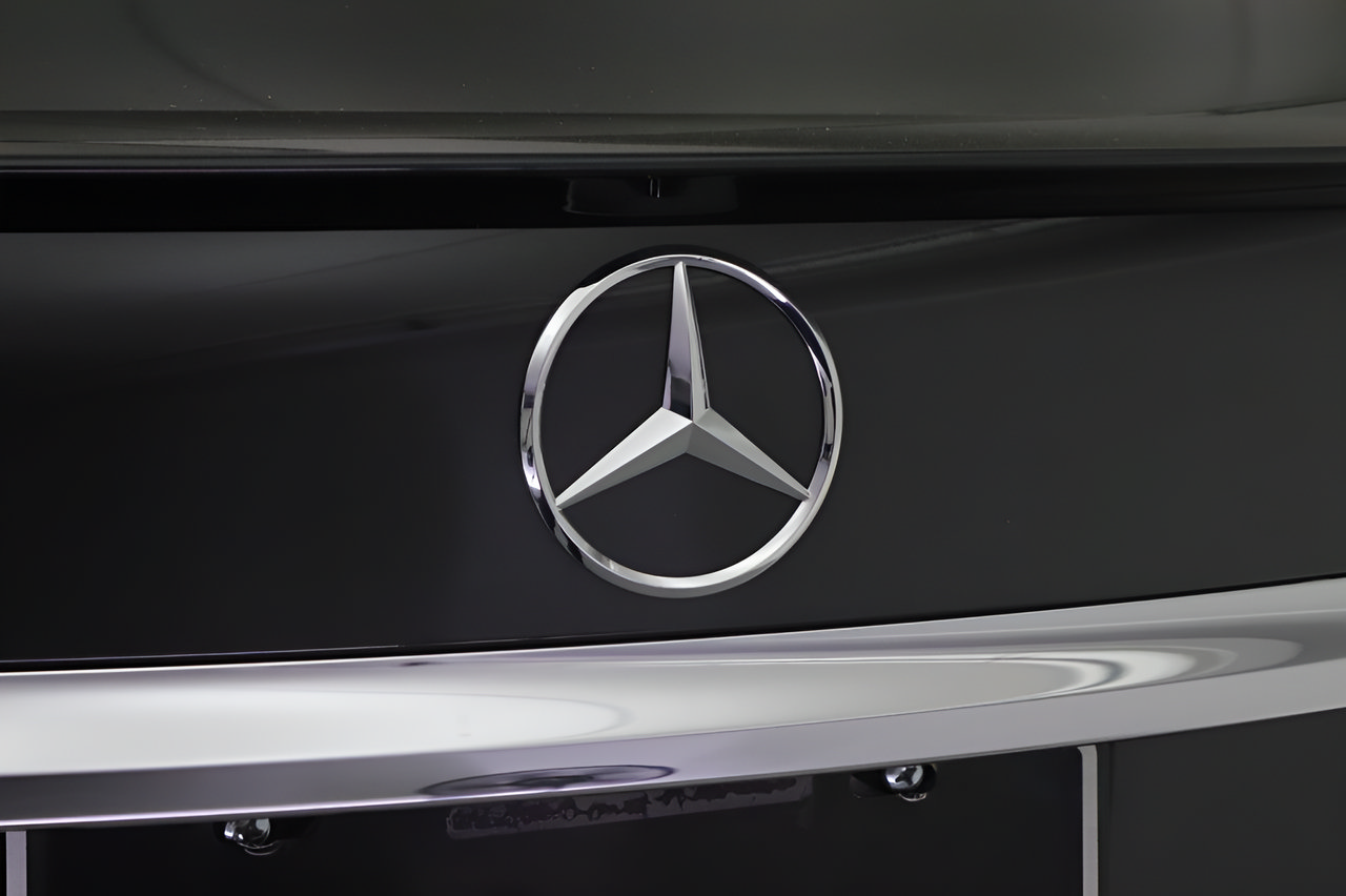 Certified 2022 Mercedes-Benz E 350 Sedan image 20