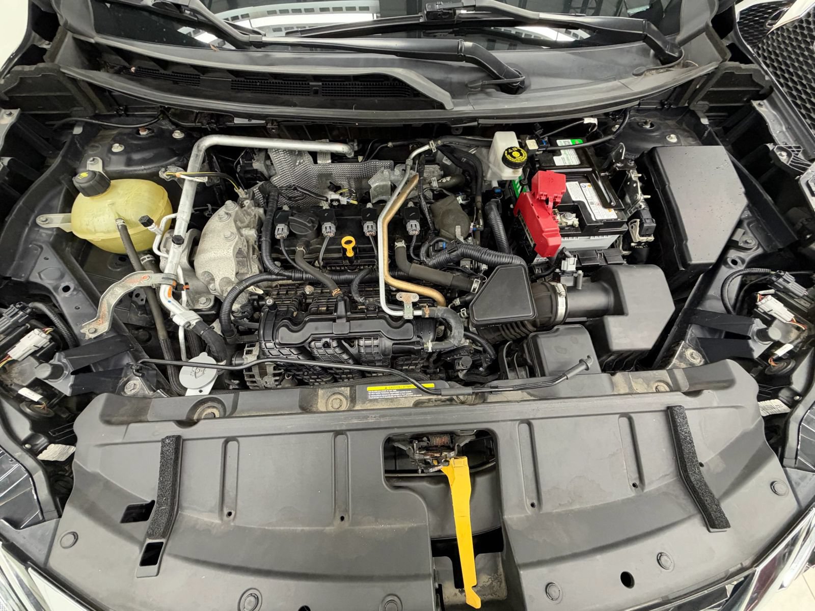 Used 2021 Nissan Rogue S AWD/4WD image 36