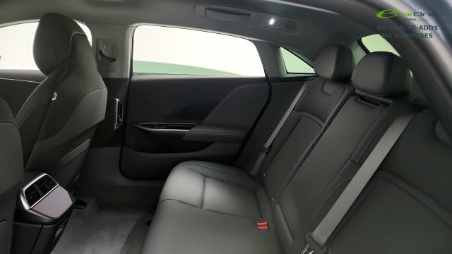 Used 2025 Lucid Air Pure RWD image 41