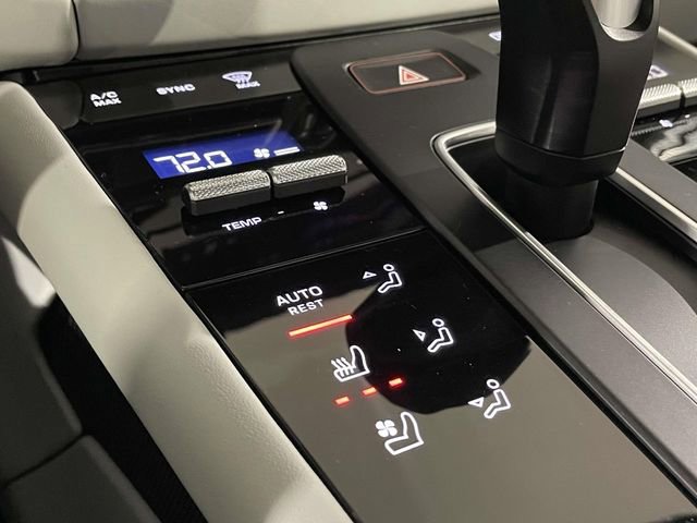 New 2026 Porsche Macan GTS image 33