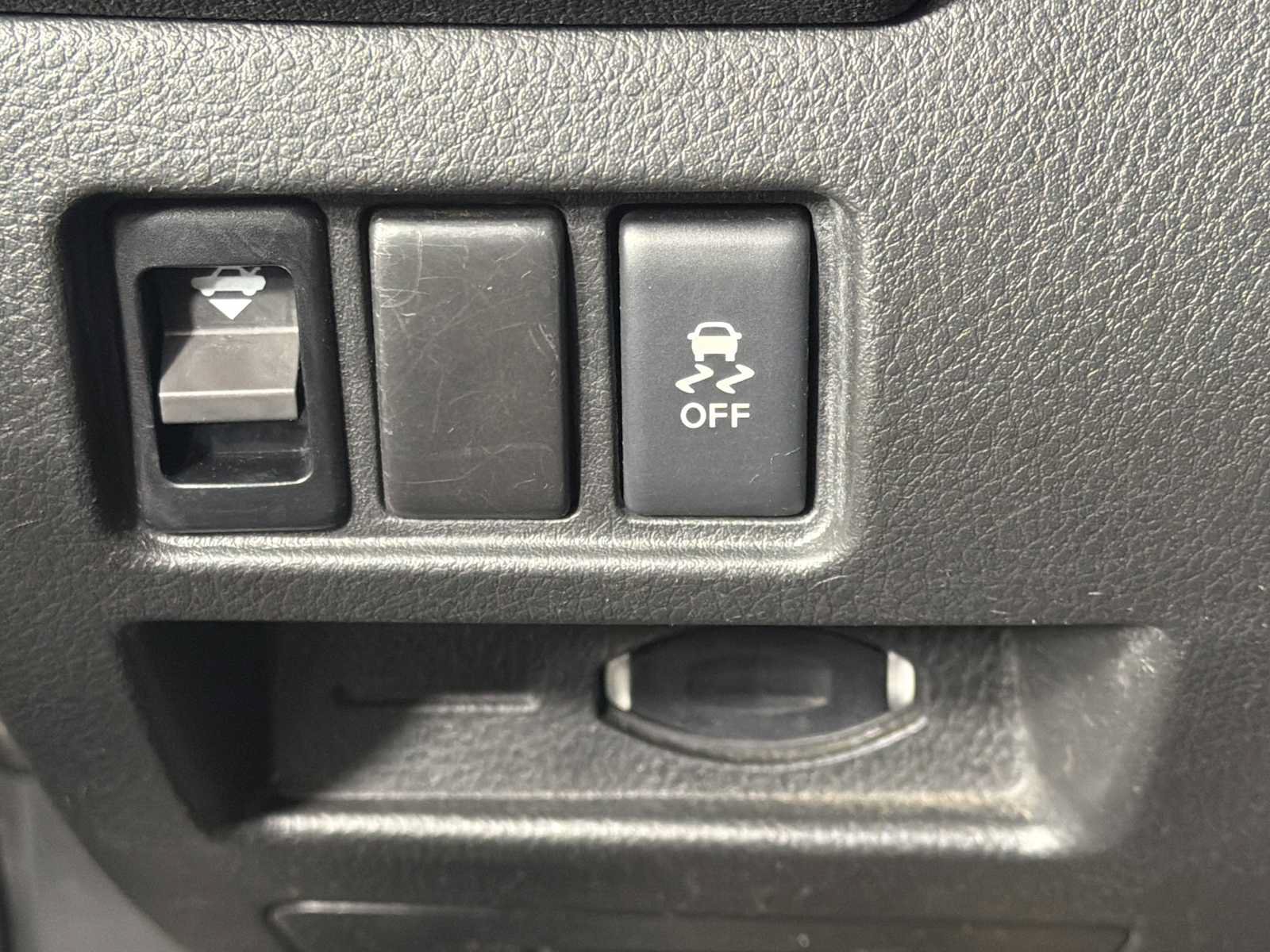 Used 2012 Nissan Altima 2.5 S FWD image 27