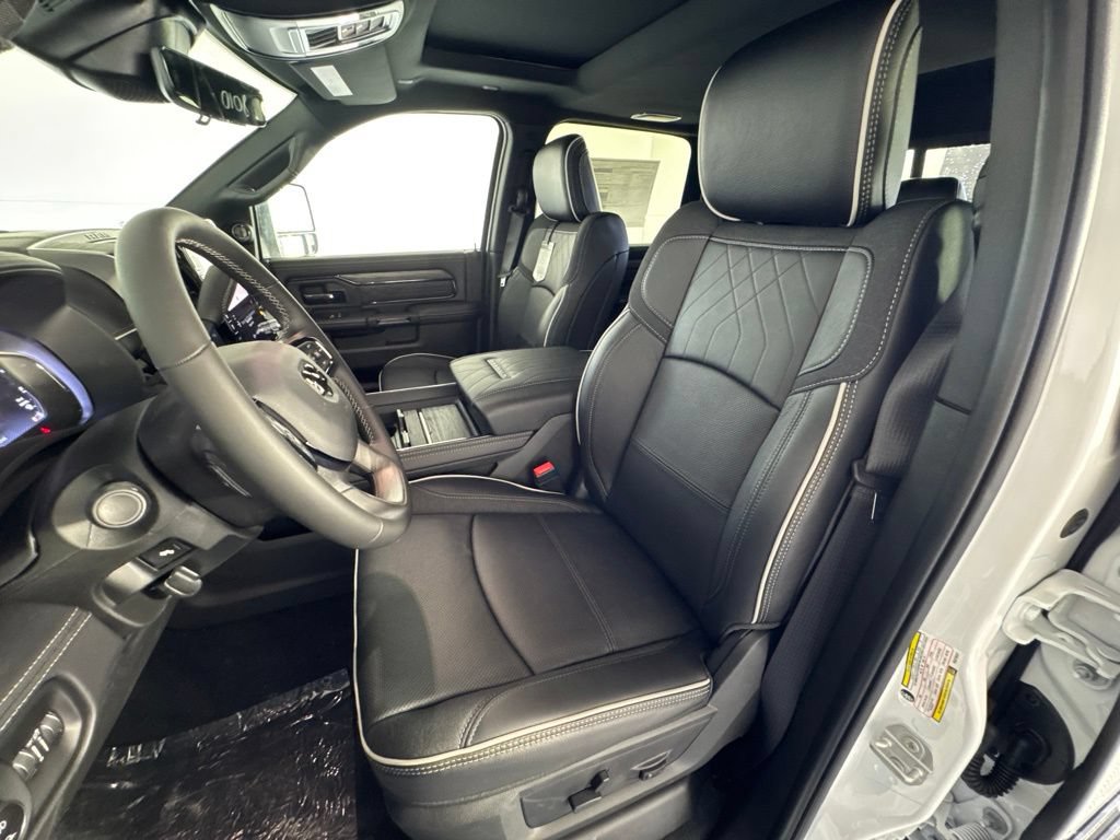 New 2027 RAM 3500 Limited AWD/4WD image 23