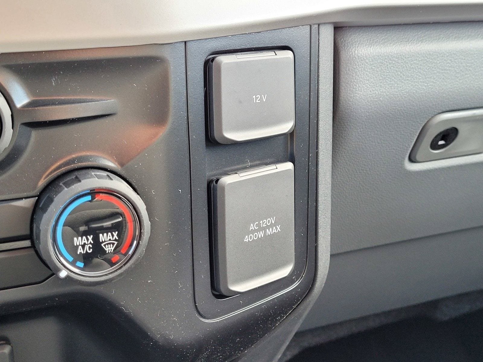 New 2026 Ford F250 XL w/ STX Appearance Package AWD/4WD image 26