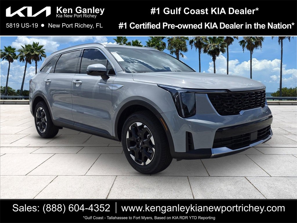New 2025 Kia Sorento S