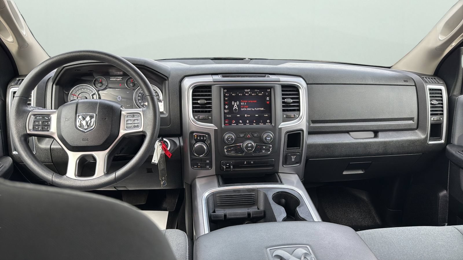 Used 2023 RAM 1500 Classic SLT AWD/4WD image 21