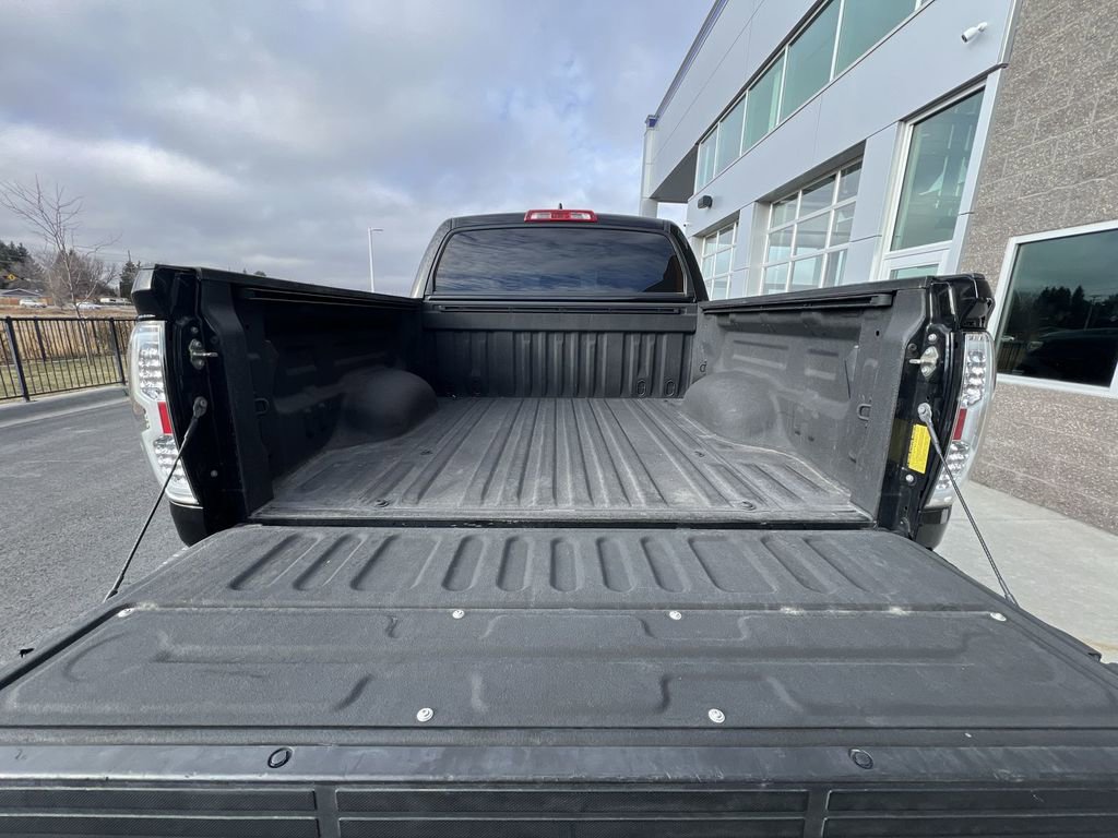 Used 2020 Toyota Tundra Limited w/ Limited Premium Package image 27