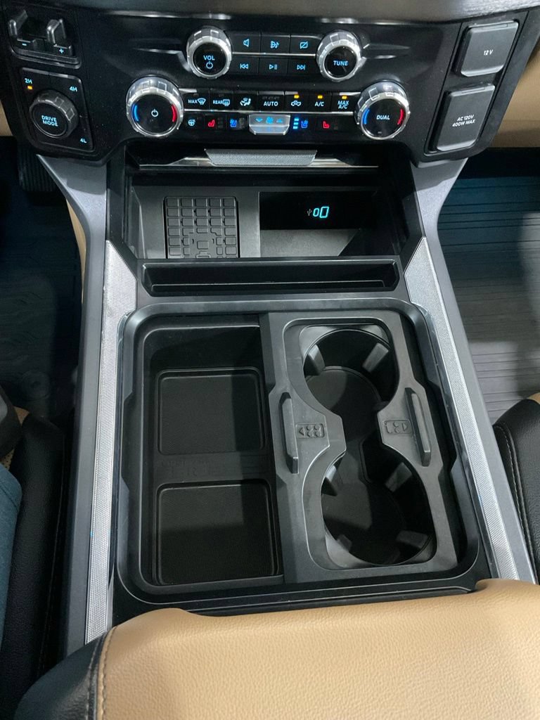 Used 2024 Ford F250 Lariat w/ Lariat Ultimate Package AWD/4WD image 19