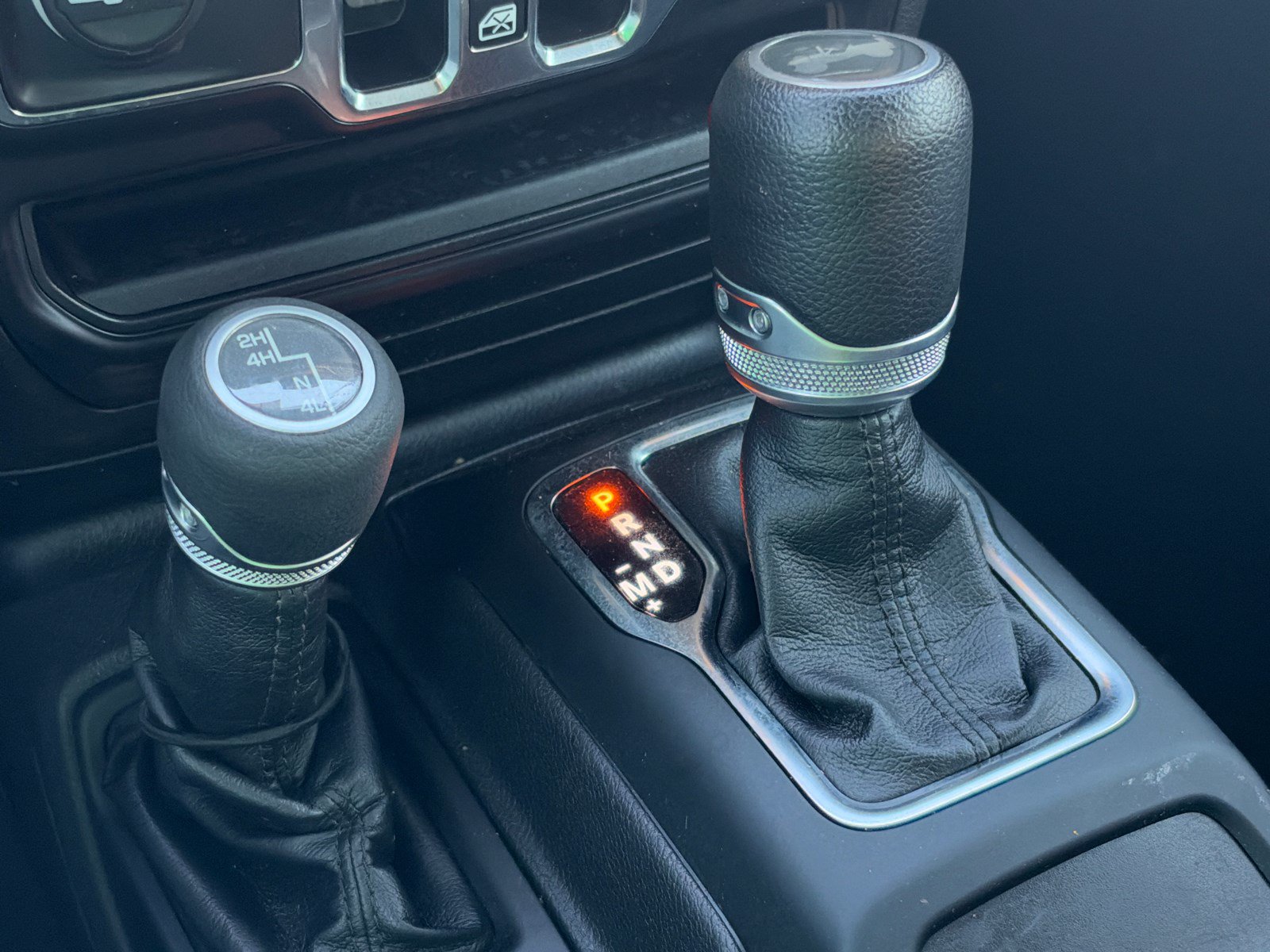 Used 2022 Jeep Wrangler Unlimited Sport AWD/4WD image 30