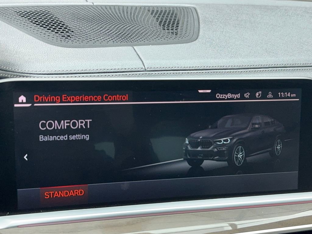 Used 2021 BMW X6 xDrive40i w/ M Sport Package image 28