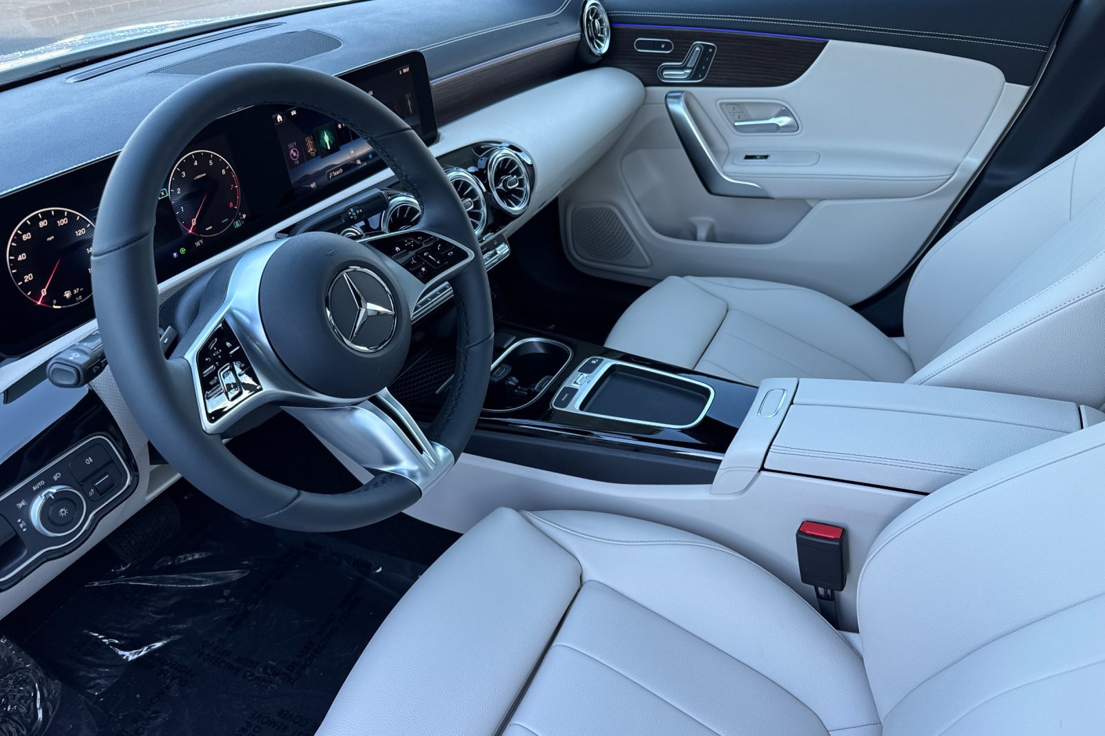 New 2026 Mercedes-Benz CLA 250 4MATIC image 10