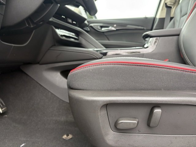 Used 2023 Buick Envision Essence w/ Technology Package I image 31