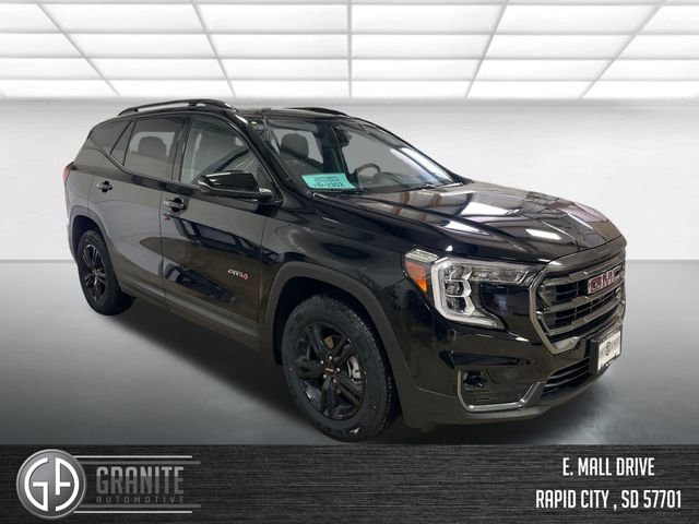Used 2024 GMC Terrain AT4 w/ Tech Package image 7
