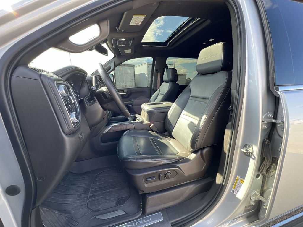 Used 2020 GMC Sierra 3500 Denali image 20