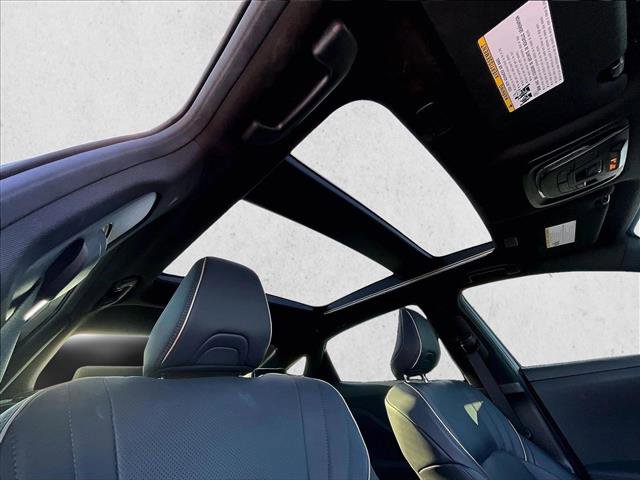 Used 2023 Toyota Crown Platinum image 17