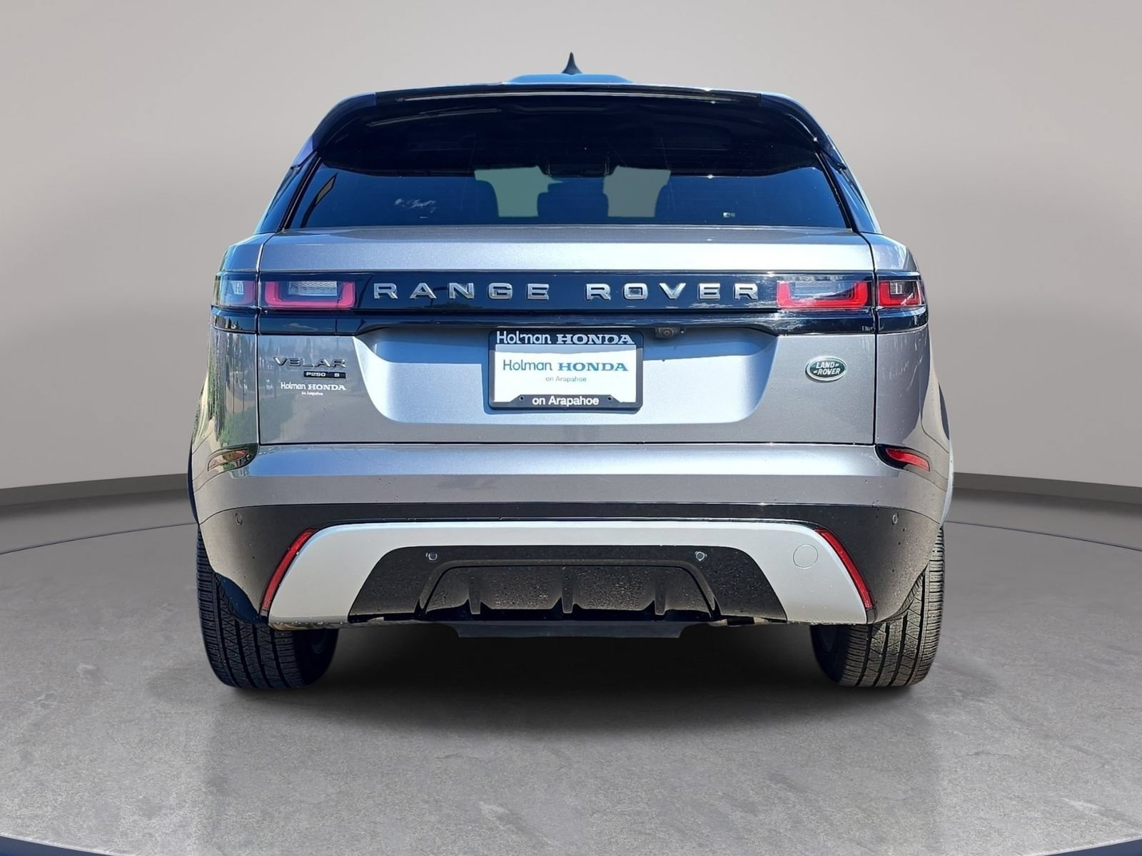 Used 2020 Land Rover Range Rover Velar R-Dynamic S AWD/4WD image 7