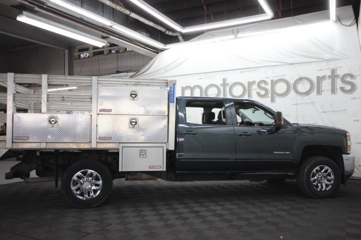 Used 2019 Chevrolet Silverado 3500 LT w/ LT Convenience Package image 9