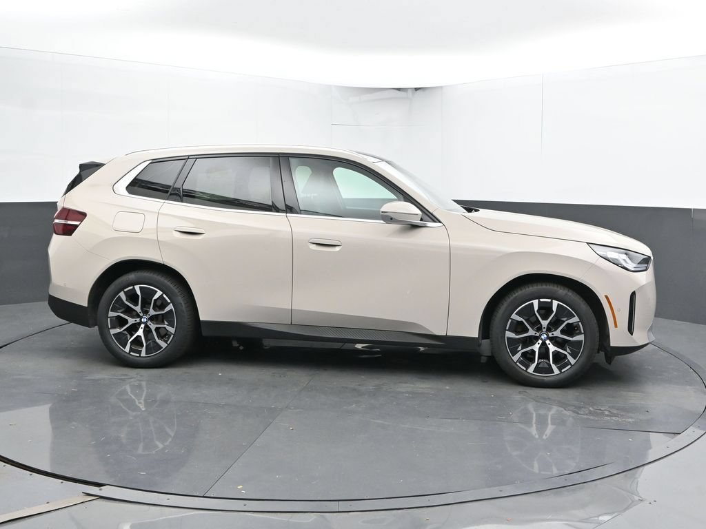 Used 2026 BMW X3 xDrive30i AWD/4WD image 3