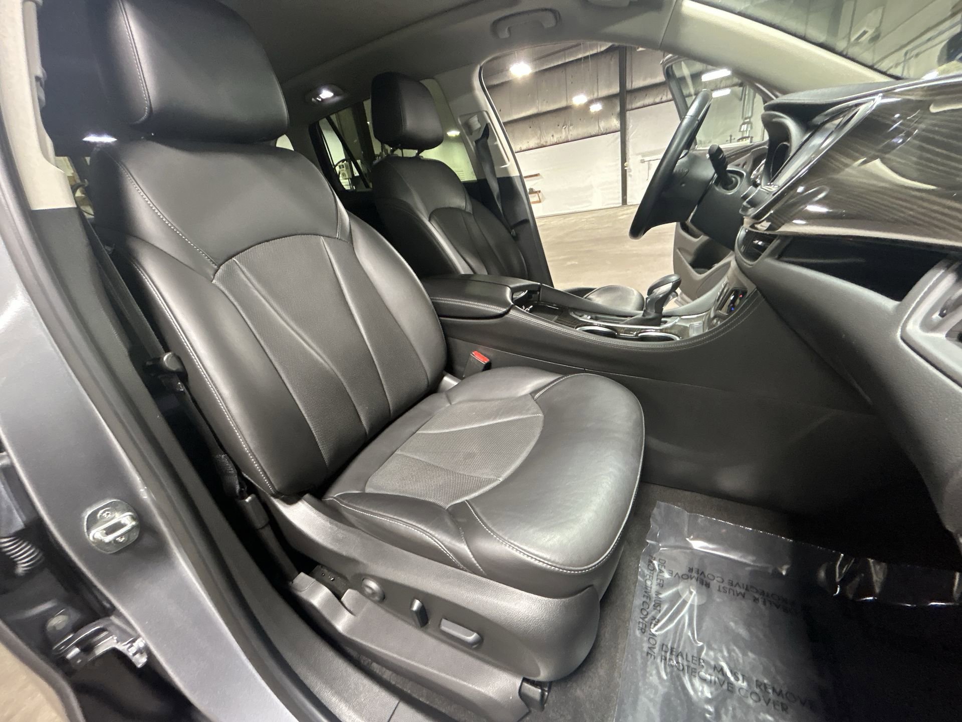 Certified 2019 Buick Envision Essence image 29