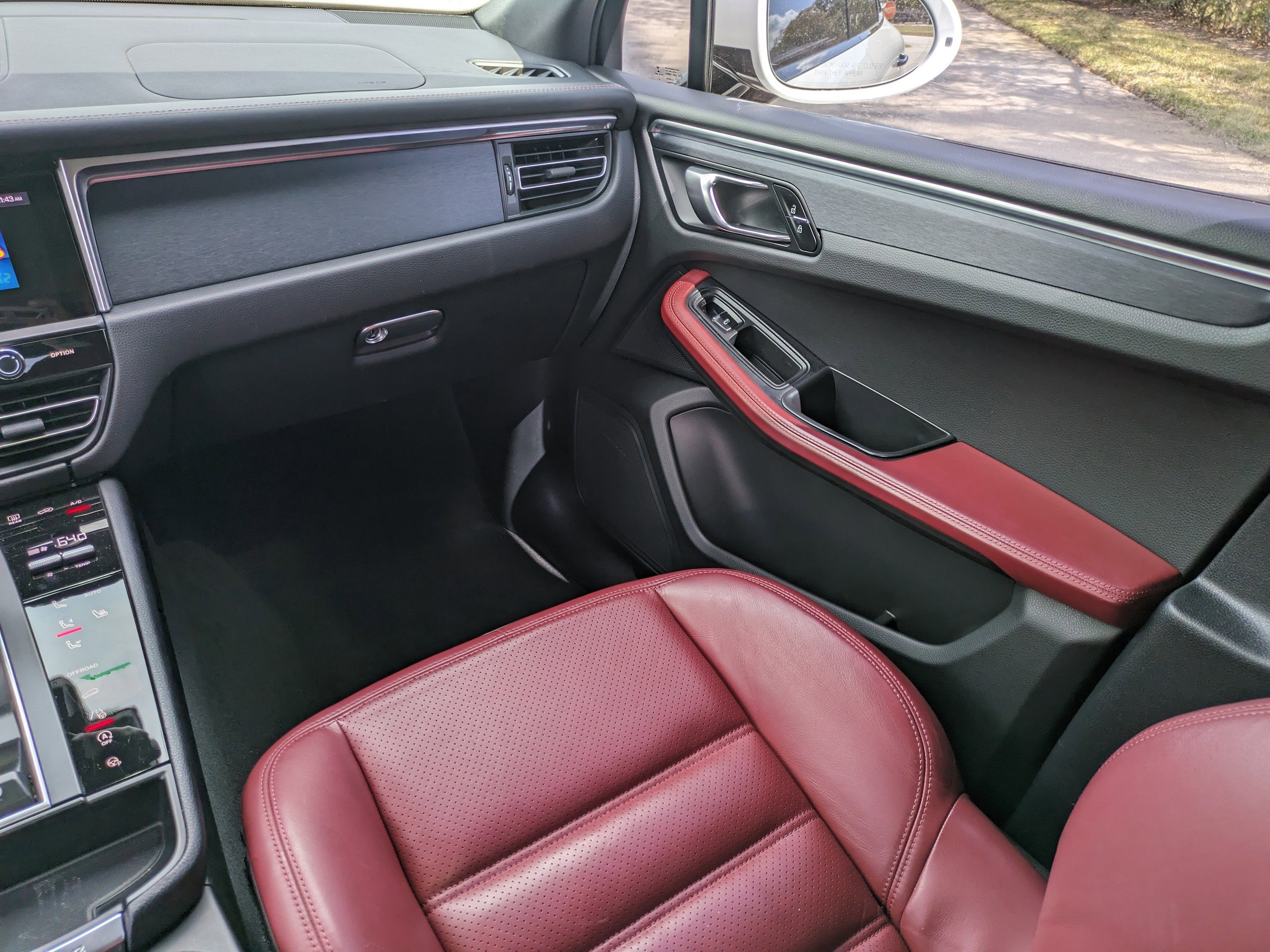 Used 2022 Porsche Macan GTS image 19
