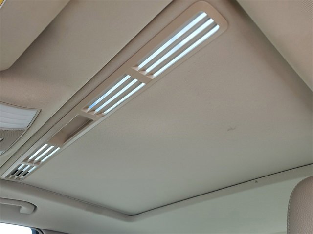 Used 2013 Mercedes-Benz E 350 4MATIC Sedan image 31