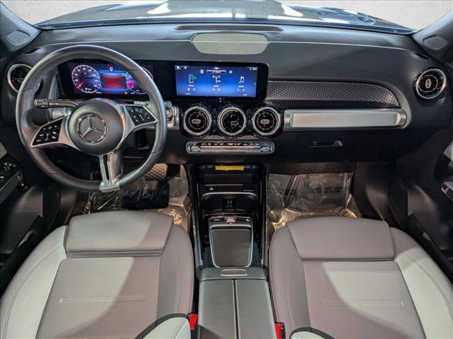 Used 2026 Mercedes-Benz GLB 250 image 18