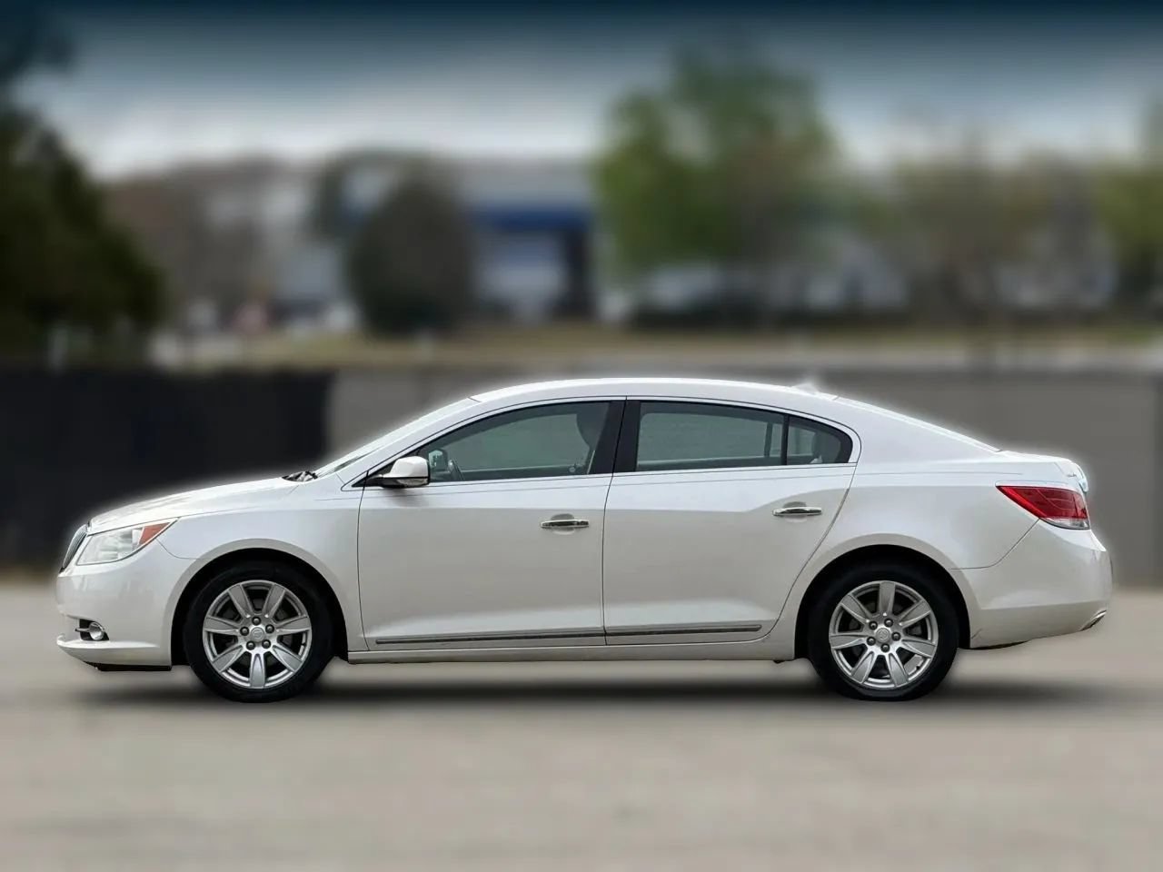 Used 2013 Buick LaCrosse Premium FWD image 8