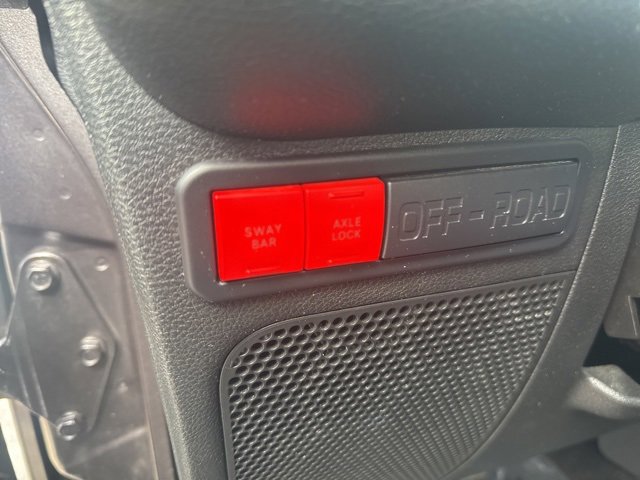 Used 2016 Jeep Wrangler Unlimited Rubicon image 13