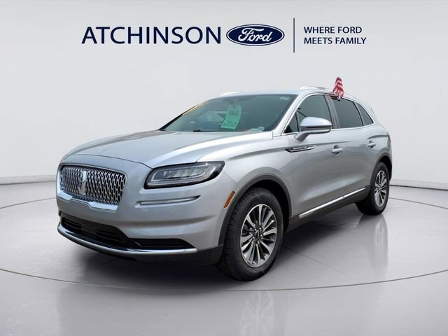 Used 2023 Lincoln Nautilus FWD image 1