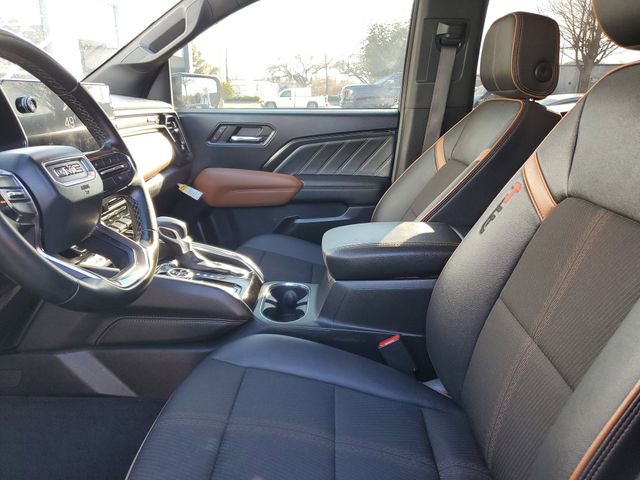 Used 2024 GMC Canyon AT4 image 18