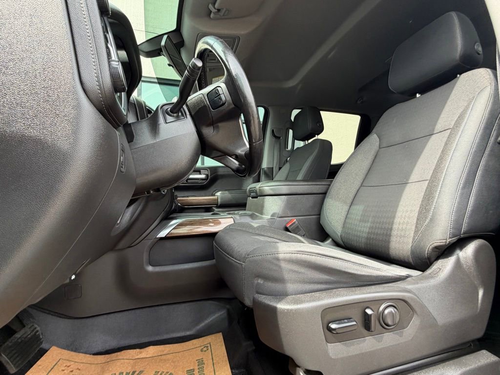 Used 2019 Chevrolet Silverado 1500 RST w/ All-Star Edition AWD/4WD image 10