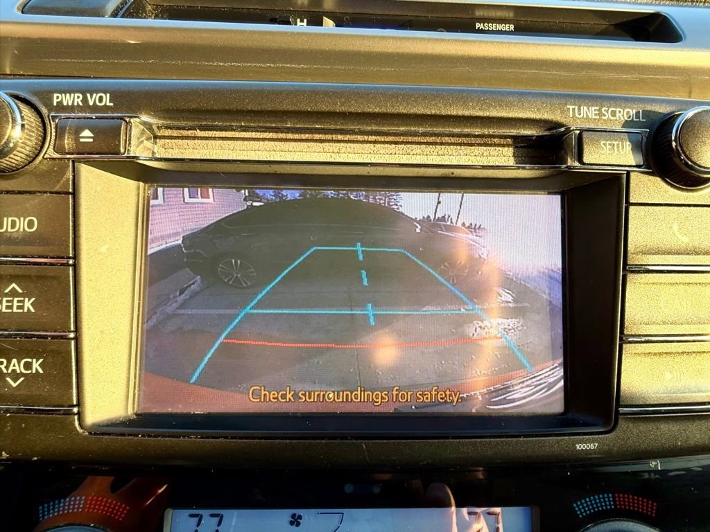 Used 2013 Toyota RAV4 Limited image 31