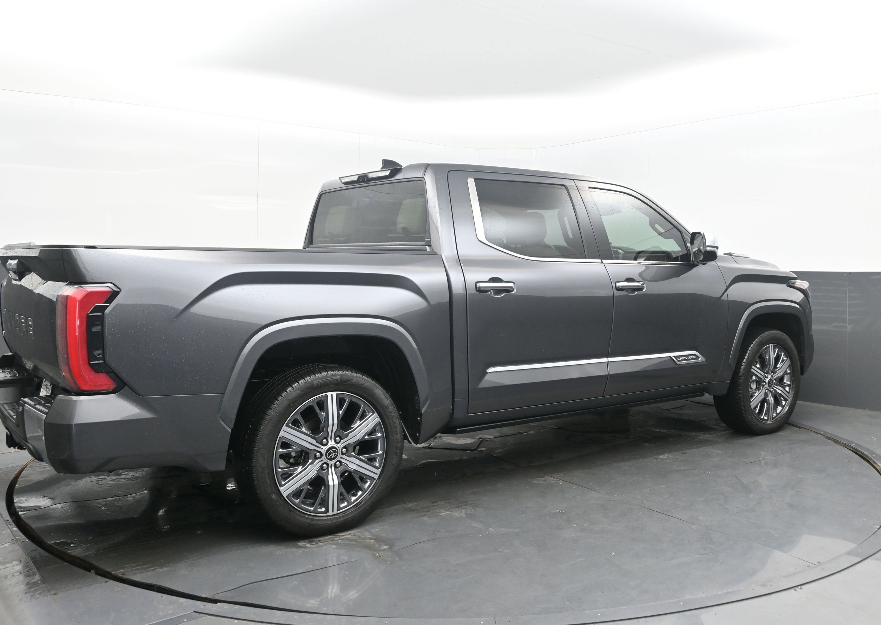 Used 2023 Toyota Tundra Capstone image 7