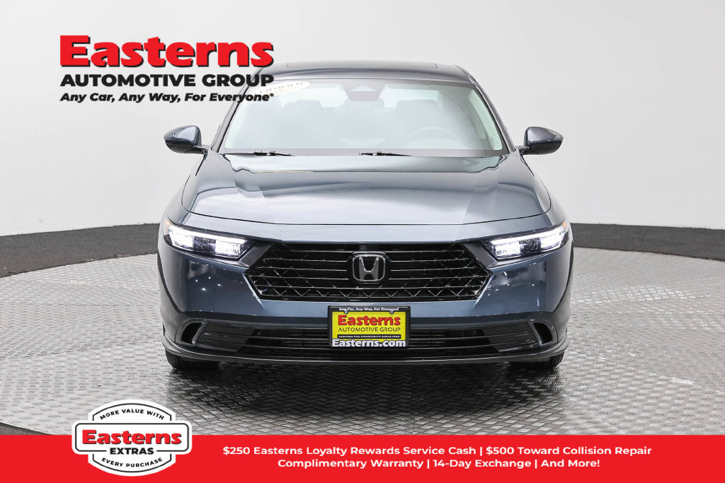 Used 2024 Honda Accord EX image 3